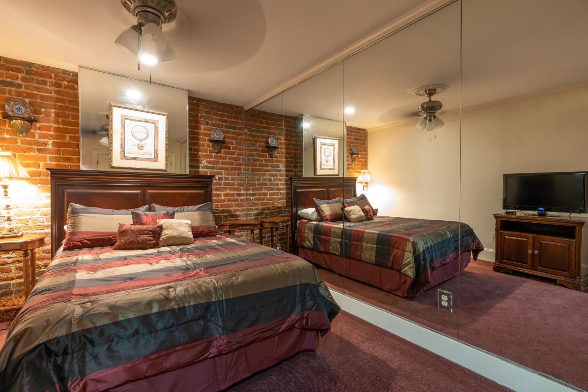 Quarter House Suites นิวออร์ลีนส์ ภายนอก รูปภาพ
