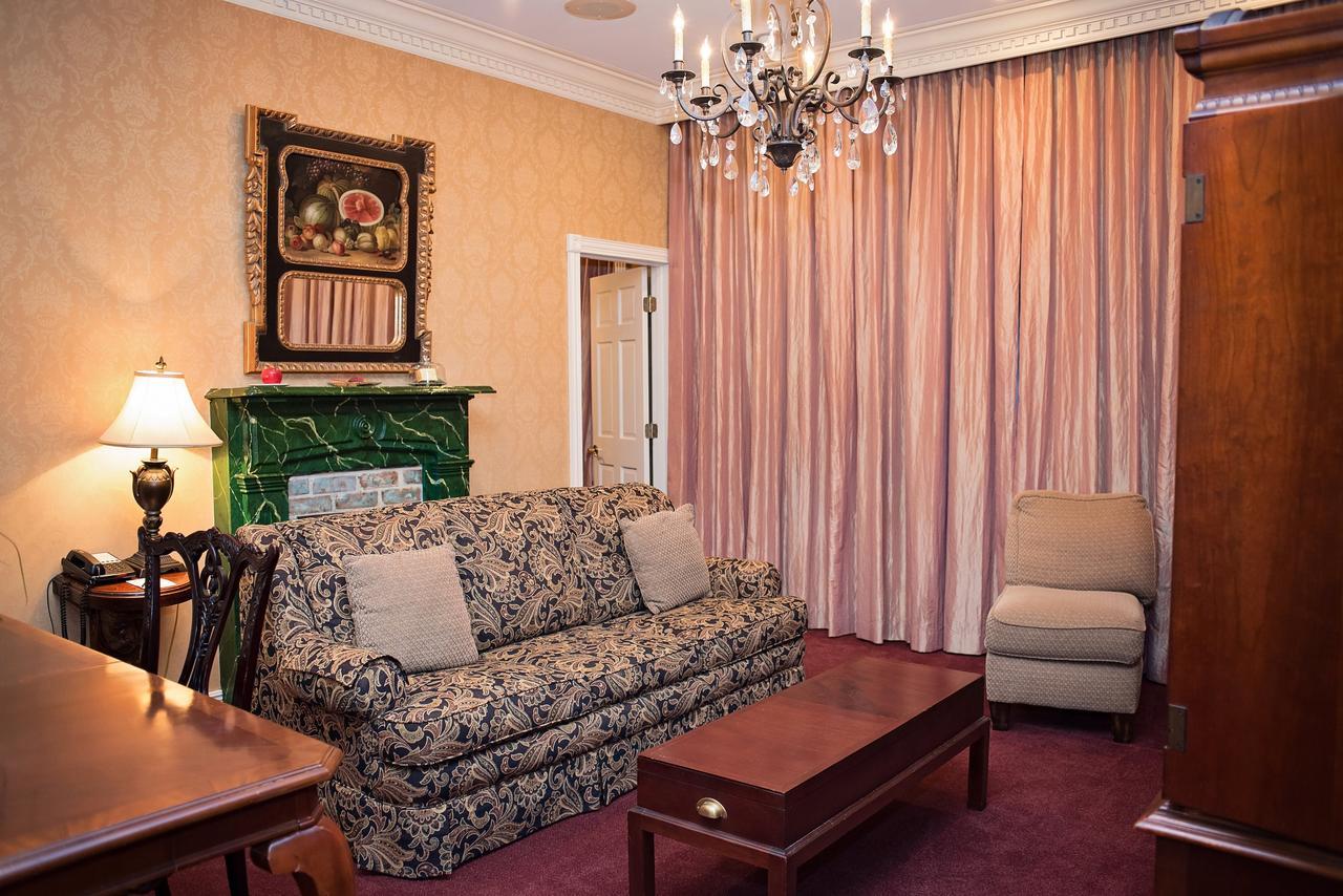 Quarter House Suites นิวออร์ลีนส์ ภายนอก รูปภาพ
