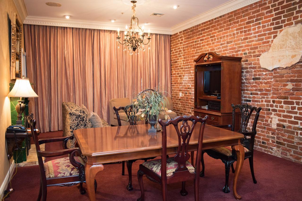 Quarter House Suites นิวออร์ลีนส์ ภายนอก รูปภาพ